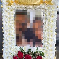 Photo Frame - Gold